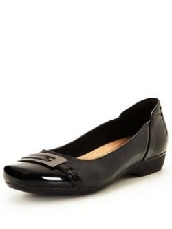 Clarks Blanche West Flat Shoe